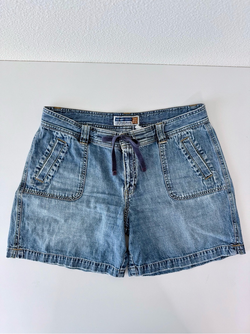 Vintage Old Navy Y2K Denim Shorts Size 10 Drawstring Mid Rise Jean Shorts Blue